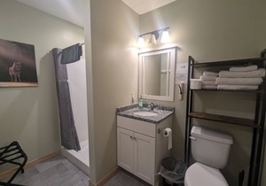 Saganaga Lodge Small Room #4