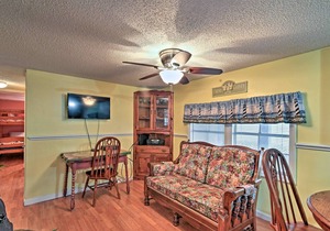 Salter Path Home-Short Walk to Indian Shores & Bay