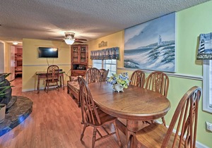 Salter Path Home-Short Walk to Indian Shores & Bay