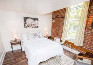 San Diego Loft in the Heart of Downtown!