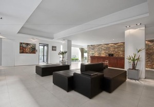 San Isidro Plaza Hotel