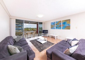 Sandbar Unit 402 1-3 Head Street