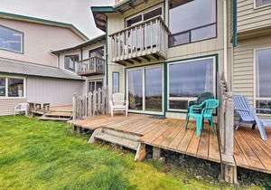 Sanderling Sea Cottages, Unit 2: Walk to Coast!