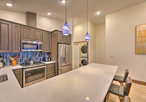 Sanderling Sea Cottages, Unit 5 w/Ocean Views!