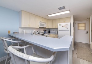 Sandpiper 204 - Beachside Livin'