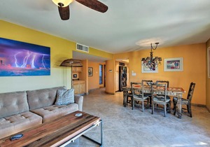 Scottsdale Home w/Private Patio+Putting Green