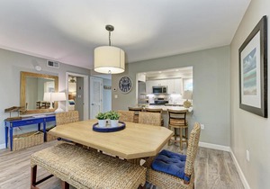Sea Grape Inn 6- BEACHFRONT Property