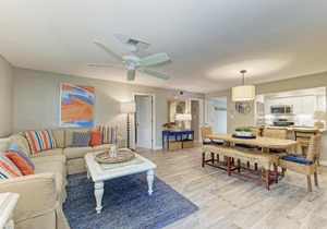 Sea Grape Inn 6- BEACHFRONT Property