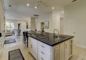 Sea Pines Home w/FREE Pool Heat Seasonally - Four Minute Walk to Beach