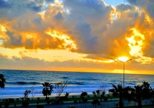 Sea View, Beachfront, Moda Marine Residence. 3 bedrooms 1 living room.