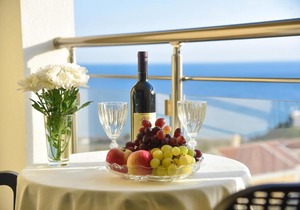SEA VIEW ONE BEDROOM APARTMENT