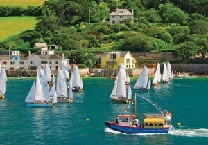 SEAGRASS, THORNLEA MEWS, pet friendly, with open fire in Hope Cove
