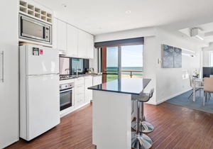 Seaside 411 - 2 Bedroom Apartment