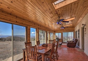 Secluded Mingus Mountain House w/ Deck, Mtn Views!