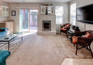 Serene Bungalow-Style Home in Point Reyes Station!