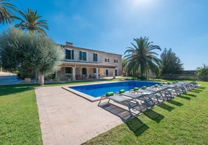 SES CASES DE S'HORT - Villa for 10 people in Son Sardina (Palma).