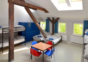 Shared room (own shower; WC) (up to 12 p.) 12 - Hostel in Guben