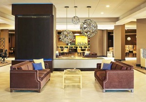 Sheraton Lisle Naperville Hotel