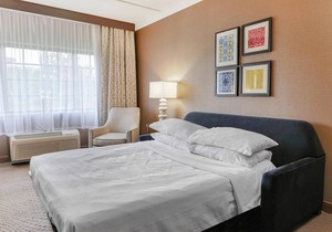 Sheraton Tarrytown Hotel