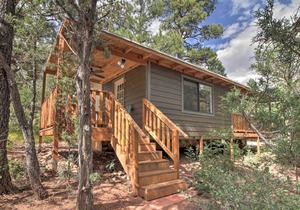 Show Low Home w/ Deck & Grill - 13 Mi to Hon-Dah!