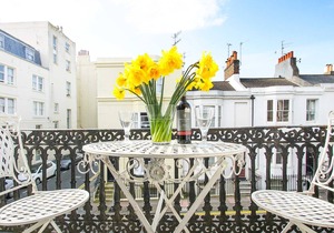 Sillwood Balcony Apartment | by Brighton Holiday Lets