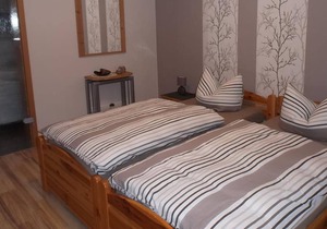 Single room (in the basement) with shared bathroom / toilet - Ferienwohnung Familie Schmitz