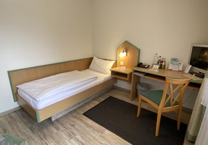 Single Room Shower / WC - Hotel Garni Am Brunnenplatz