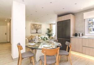 Sitges Spaces Oasis Suites-4 Bedrooms/4 En-suite Bathrooms/Terrace/Pool-Sleeps 8