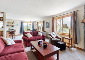 Ski Chalet-Inspired Condo w/ Incredible Views, Free WiFi, Furnished Patio, & W/D