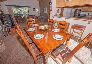 Ski Home Minutes from Lake and Heavenly - Ski and Summer Monthly Lease Available