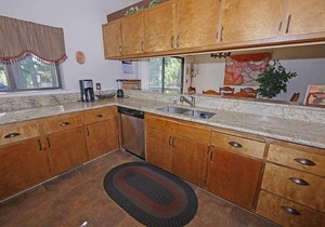 Ski Home Minutes from Lake and Heavenly - Ski and Summer Monthly Lease Available