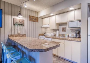 Ski House 106 - Meredith Lodging