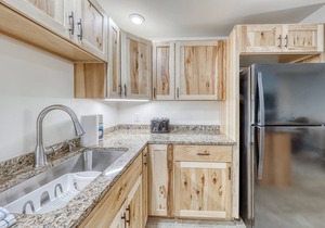 Ski-In/Ski-Out Condo w/Shared, Seasonal Pool, Fast WiFi, Gas Fireplace, & Loft