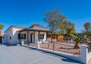 Sleek 2BR Home | Downtown Phoenix by WanderJaunt