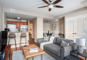 Sleek Dupont Circle 1BR nr. U Street, Metro & Glen’s Mkt, by Blueground
