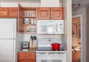 Sleek Dupont Circle 1BR nr. U Street, Metro & Glen’s Mkt, by Blueground
