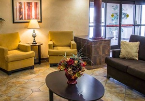 Sleep Inn & Suites at Six Flags