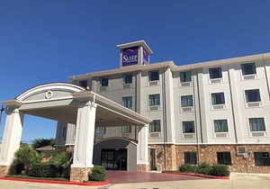 Sleep Inn & Suites at Six Flags