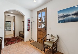 Slopeside 46-Perfectly Located Luxury Ski-in Ski-out Townhouse at Slopeside on