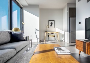 Smart South Loop 1BR w/Pool & gym, near CTA Train, by Blueground