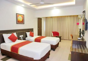 SmartStay Luxury 3BHK Apt-M G Road area