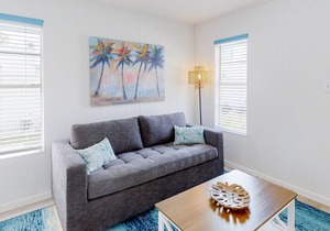 Snowbird-friendly condo with outdoor pool, central AC, & WiFi