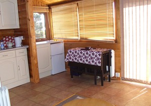 SNOWDONIA LOG CABIN RETREAT 4 BERTH FAMILY/PET FRIENDLY. STUNNING MOUNTAIN VIEWS