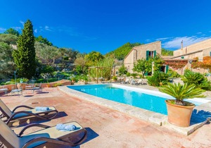 SOBREAMUNT - Villa for 6 people in Esporles.