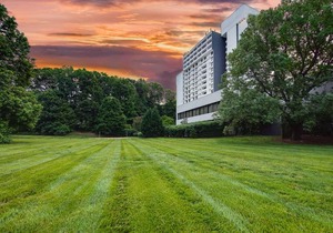 Sonesta Charlotte Executive Park