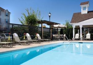 Sonesta Simply Suites Seattle Renton