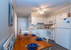 Southwinds F10 Oceanfront Complex Direct Oceanfront