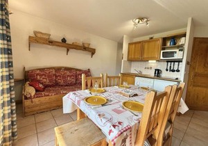 Spacieux 3 pièces à Praz-sur-Arly, balcon sud-ouest, garage, proche centre et remontées mécaniques - FR-1-603-16