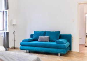 Spacious 2BR Apt -Near Wiener Stadthalle BurggasseWiener Well Located
