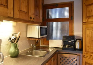 Spacious 4-Room Chalet Apartment, Terrace, Near Slopes & Shops - Méribel